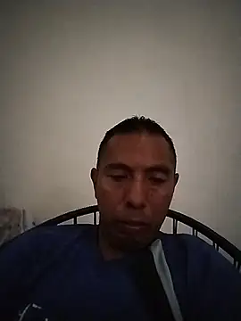 Snapshot of desnudo_Sexoxo chatting on 04/18/26, 08:09 desnudo Sexoxo online show from 04/18/26, 08:09