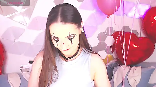 LexiKiss online show from 02/13/25, 09:30