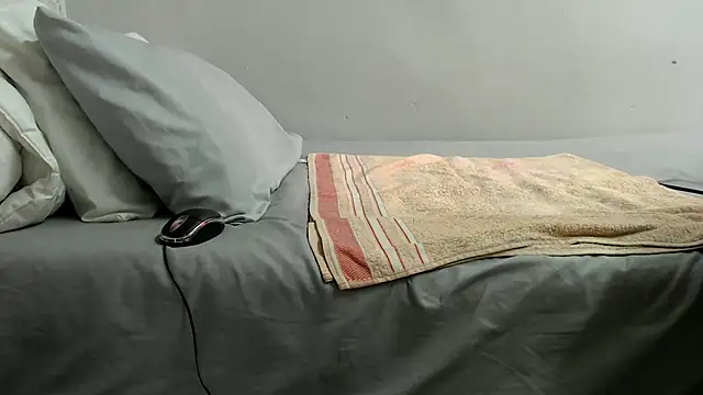 Snapshot of xTwerkingMistressx chatting on 11/04/25, 05:28 xTwerkingMistressx online show from 11/04/25, 05:28