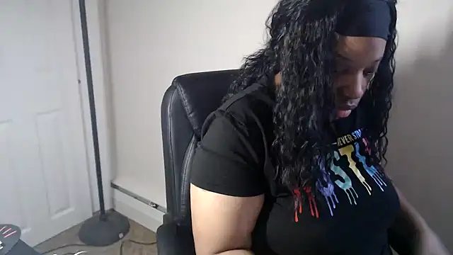 Sexymona1218 online show from 02/09/26, 02:54