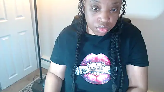Sexymona1218 online show from 05/09/26, 07:02