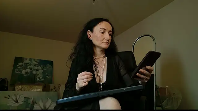 Snapshot of lara_heaven chatting on 09/15/25, 06:46 lara heaven online show from 09/15/25, 06:46