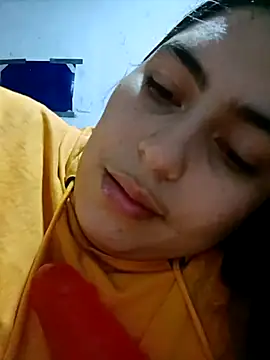 Snapshot of xandra252 chatting on 04/04/26, 03:16 xandra252 online show from 04/04/26, 03:16