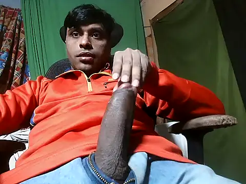 desiboy1101 online show from 12/14/24, 01:49