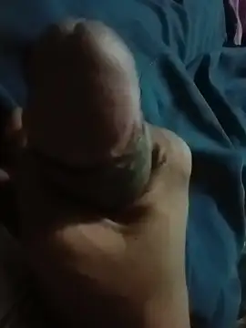 Snapshot of desiboy1101 chatting on 02/14/26, 07:32 desiboy1101 online show from 02/14/26, 07:32