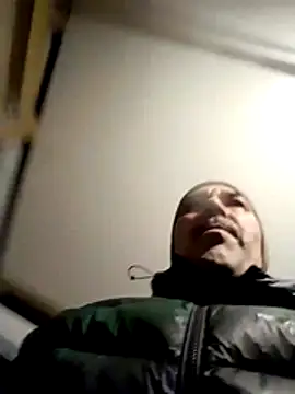 Snapshot of dick81 chatting on 02/02/26, 09:02 dick81 online show from 02/02/26, 09:02