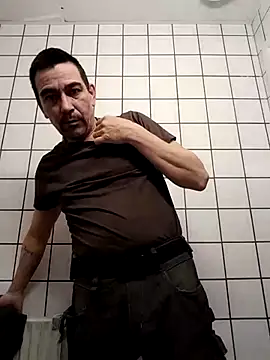 Snapshot of dick81 chatting on 02/05/26, 10:20 dick81 online show from 02/05/26, 10:20