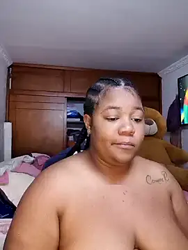 Snapshot of Daddys_girl1 chatting on 03/18/25, 04:37 Daddys girl1 online show from 03/18/25, 04:37