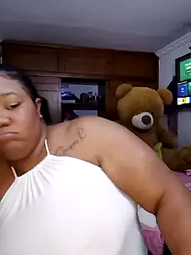 Snapshot of Daddys_girl1 chatting on 03/22/25, 12:17 Daddys girl1 online show from 03/22/25, 12:17