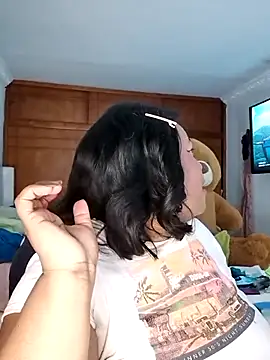 Snapshot of Daddys_girl1 chatting on 09/14/25, 12:43 Daddys girl1 online show from 09/14/25, 12:43