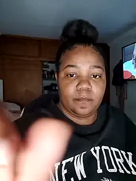 Snapshot of Daddys_girl1 chatting on 10/20/25, 04:24 Daddys girl1 online show from 10/20/25, 04:24