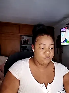 Snapshot of Daddys_girl1 chatting on 11/15/25, 06:33 Daddys girl1 online show from 11/15/25, 06:33