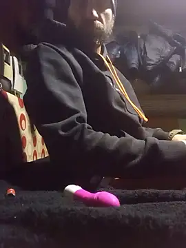 Snapshot of KosBi69 chatting on 01/10/26, 10:25 KosBi69 online show from 01/10/26, 10:25