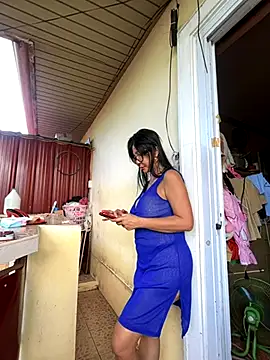 Snapshot of sweetieme chatting on 10/21/25, 11:38 sweetieme online show from 10/21/25, 11:38