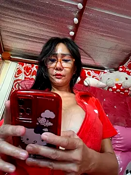 Snapshot of sweetieme chatting on 11/13/25, 01:04 sweetieme online show from 11/13/25, 01:04