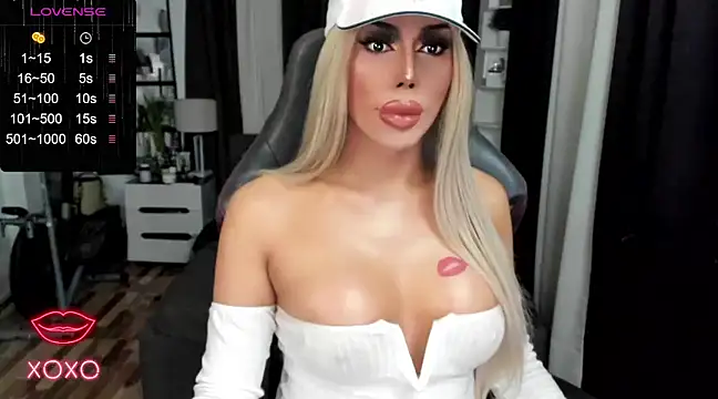 Forever MissCandace online show from 12/11/24, 06:58