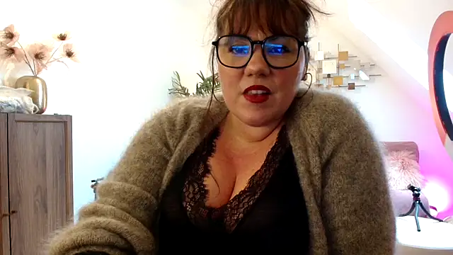 Petitexsirene online show from 11/21/25, 12:48