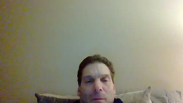 Snapshot of cumhere71 chatting on 04/20/26, 04:37 cumhere71 online show from 04/20/26, 04:37