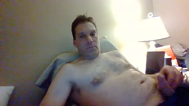 Snapshot of cumhere71 chatting on 06/01/26, 01:40 cumhere71 online show from 06/01/26, 01:40