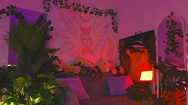 Snapshot of KristaBrooks chatting on 03/18/25, 01:42 KristaBrooks online show from 03/18/25, 01:42