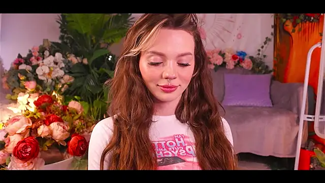 Snapshot of KristaBrooks chatting on 09/08/25, 02:38 KristaBrooks online show from 09/08/25, 02:38