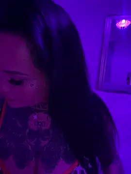 Snapshot of _MelinaCurves_ chatting on 03/20/26, 11:20 MelinaCurves online show from 03/20/26, 11:20