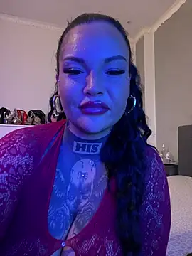 Snapshot of _MelinaCurves_ chatting on 03/26/26, 07:30 MelinaCurves online show from 03/26/26, 07:30