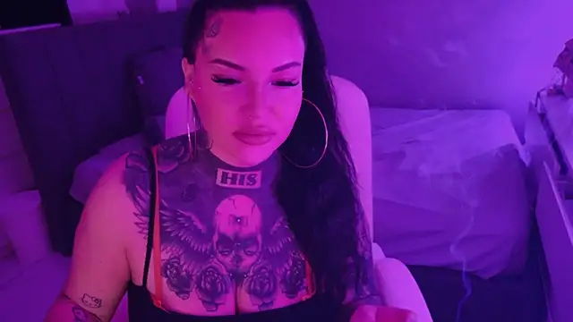  MelinaCurves  online show from 06/07/26, 08:12