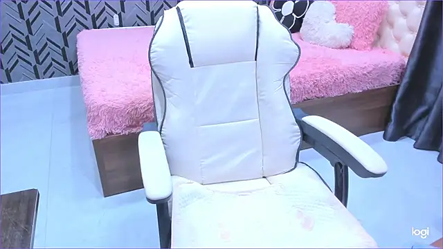 Toyota Motor Corporation online show from 10/21/25, 11:16