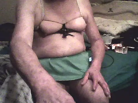 Snapshot of STLrob chatting on 02/11/26, 03:28 STLrob online show from 02/11/26, 03:28