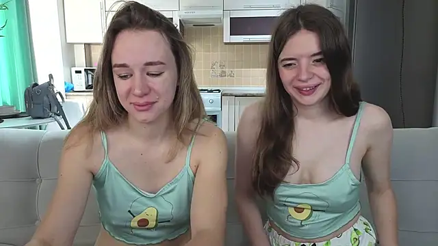 Naughty Alice online show from 04/29/26, 05:00