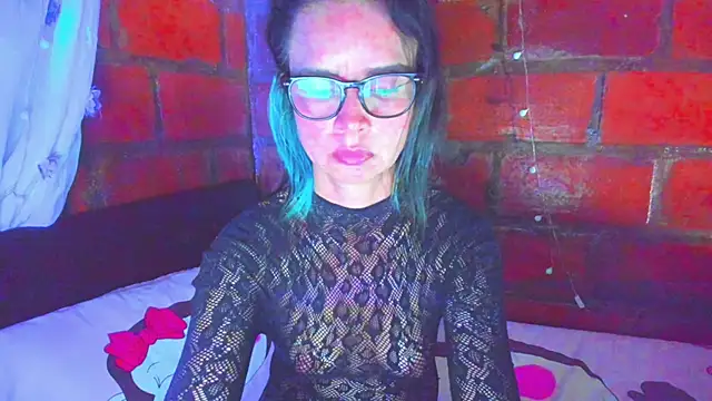 BrianaGarner online show from 05/18/26, 02:07