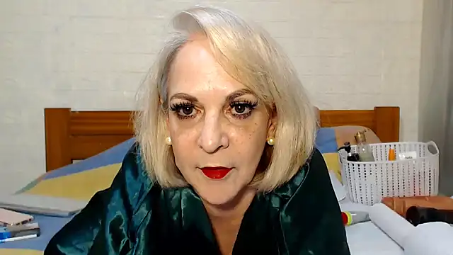 awild kitten online show from 03/02/26, 11:06