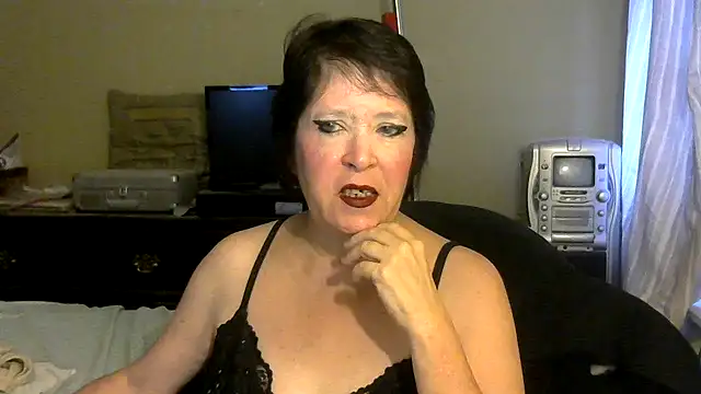 Snapshot of LavondiaStarr chatting on 06/20/26, 01:58 LavondiaStarr online show from 06/20/26, 01:58