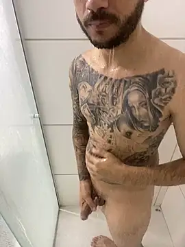 RenanDlc online show from 04/15/26, 03:46