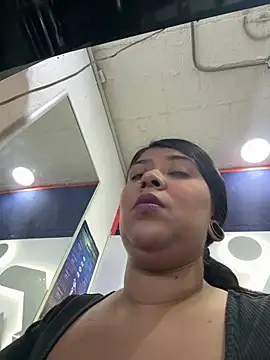 emilyjohanson online show from 01/22/25, 03:29