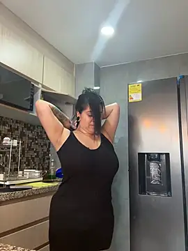 emilyjohanson online show from 01/29/25, 01:49