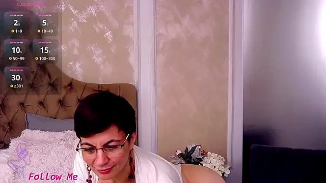 Snapshot of BustyPenellope chatting on 01/28/25, 06:49 BustyPenellope online show from 01/28/25, 06:49