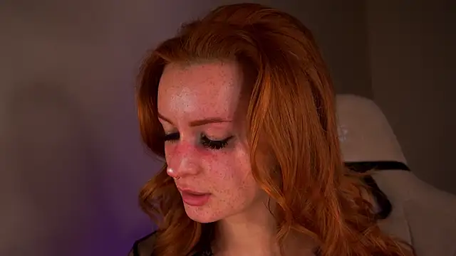 Snapshot of Liuba_Fox chatting on 02/08/25, 11:24 Liuba Fox online show from 02/08/25, 11:24