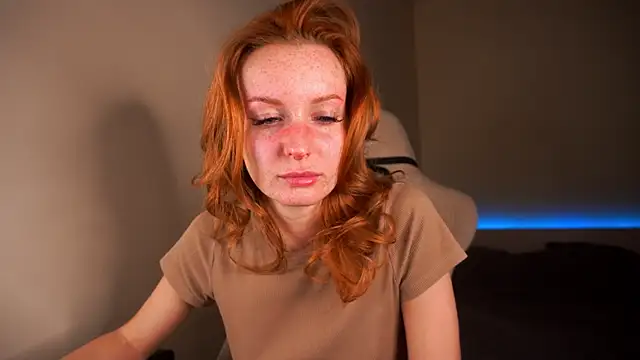 Snapshot of Liuba_Fox chatting on 02/20/25, 10:15 Liuba Fox online show from 02/20/25, 10:15