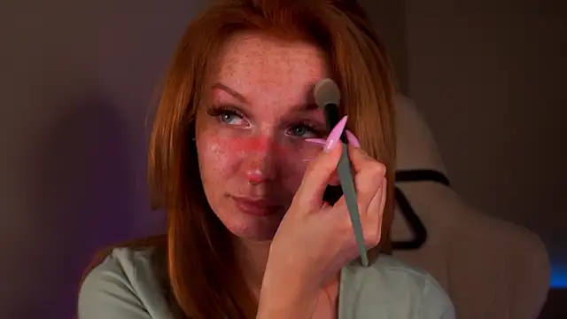 Snapshot of Liuba_Fox chatting on 02/28/25, 08:28 Liuba Fox online show from 02/28/25, 08:28