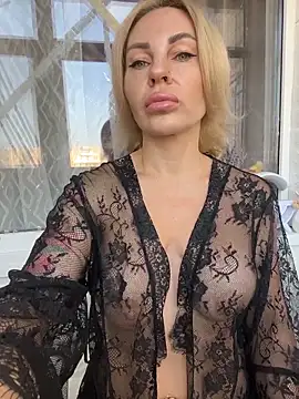 Hotnessi online show from 11/22/25, 10:36