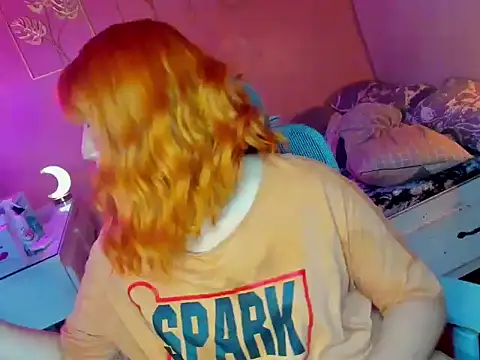 HOTnWILDalice online show from 11/25/25, 02:33