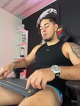 Snapshot of Dimitri_Colleman chatting on 03/27/26, 03:45 Dimitri Colleman online show from 03/27/26, 03:45