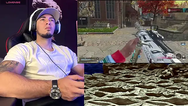 Snapshot of Dimitri_Colleman chatting on 04/19/26, 08:11 Dimitri Colleman online show from 04/19/26, 08:11