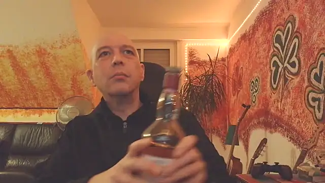 Snapshot of sextoy911 chatting on 11/27/25, 09:06 sextoy911 online show from 11/27/25, 09:06