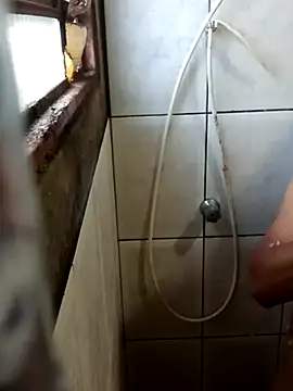 garoto1997 online show from 10/25/25, 07:41