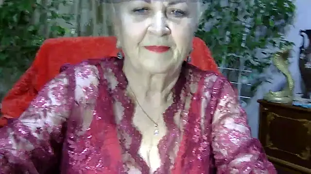 Snapshot of Emma52610 chatting on 02/28/25, 05:26 Emma52610 online show from 02/28/25, 05:26