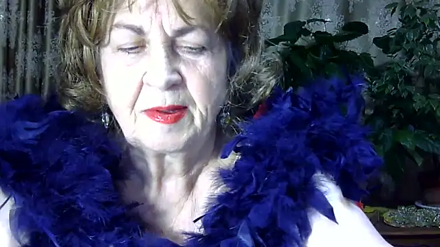 Emma52610 online show from 02/13/26, 04:36