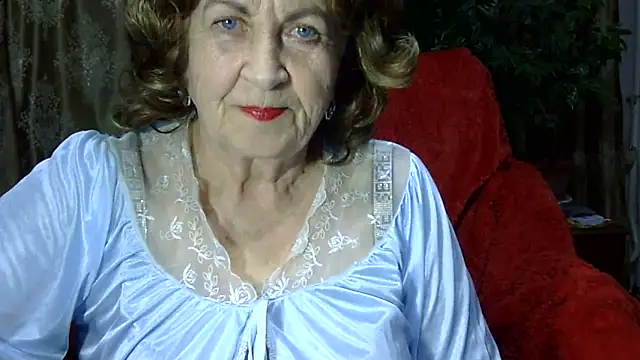 Snapshot of Emma52610 chatting on 03/15/26, 05:30 Emma52610 online show from 03/15/26, 05:30